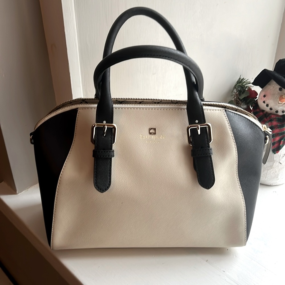 Kate spade cove street pippa satchel